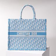 Dior Book Tote Oblique Motif Canvas Light Blue